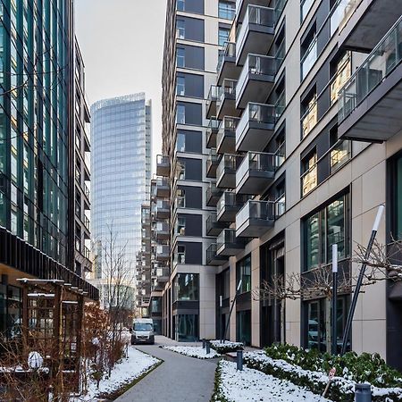 Royal City Center Mennica Residence By Noclegi Renters 华沙 外观 照片