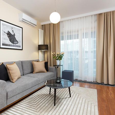 Royal City Center Mennica Residence By Noclegi Renters 华沙 外观 照片